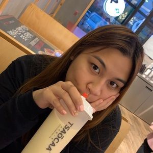Meet your Posher, Anjelik